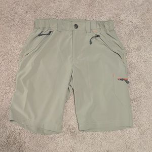 Womans extra small cargo hiking shorts